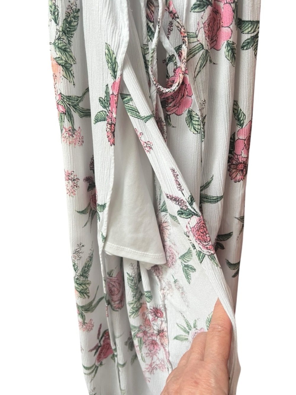 Adam Levine Collection White Pink Floral Open Leg Off Shoulder Jumpsuit XS - Picture 7 of 8